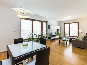 Pronájem bytu 2+kk, Praha - Michle, Magistrů, 65 m2