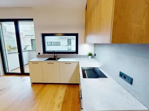 Pronájem bytu 2+kk, Praha - Troja, Pod Hrachovkou, 49 m2