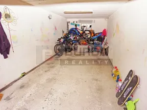 Prodej bytu 3+1, Měšice, 68 m2