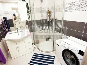 Prodej bytu 3+1, Neratovice, 68 m2