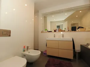 Pronájem rodinného domu, Praha - Horní Měcholupy, U Golfu, 227 m2