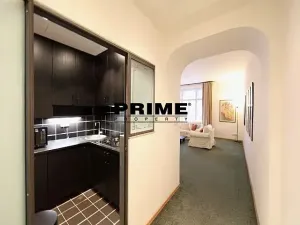 Pronájem bytu 3+1, Praha - Nové Město, Odborů, 87 m2