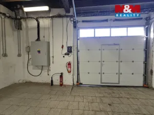 Pronájem výrobních prostor, Sviadnov, Ostravská, 220 m2