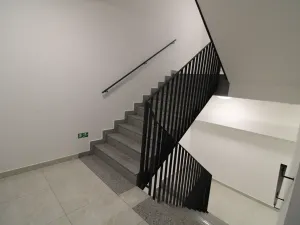 Prodej bytu 2+kk, Karlovy Vary, Sedlecká, 60 m2