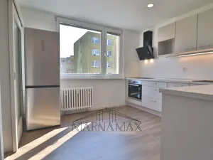 Pronájem bytu 1+1, Chomutov, akademika Heyrovského, 35 m2