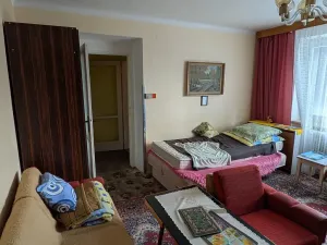 Prodej bytu 2+1, Opava, Tyršova, 61 m2