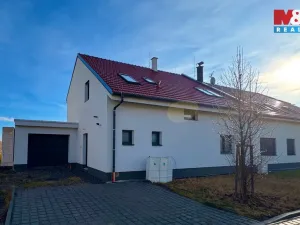 Prodej rodinného domu, Hrušky, 171 m2