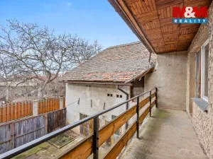 Prodej rodinného domu, Líšťany, Zlatá Ulička, 272 m2