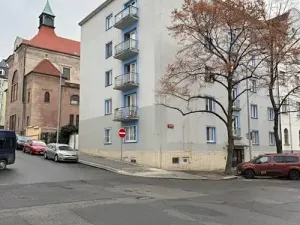 Pronájem bytu 3+kk, Praha - Žižkov, Žerotínova, 60 m2