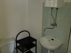 Pronájem kanceláře, Louny, Kpt. Nálepky, 11 m2