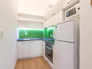 Pronájem bytu 2+kk, Praha - Dejvice, Zikova, 60 m2