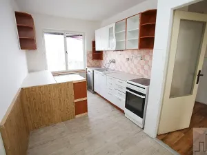 Prodej bytu 3+1, Libořice, 64 m2