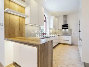 Pronájem vily, Praha - Nebušice, Nebušická, 270 m2