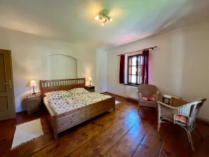 Prodej rodinného domu, Zlatá Koruna, 500 m2