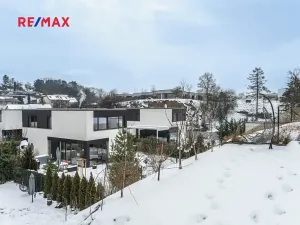 Pronájem vily, Praha - Lysolaje, 150 m2