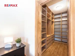 Prodej rodinného domu, Mnichovice, Myšlínská, 202 m2