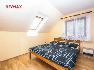 Pronájem rodinného domu, Mirošovice, Senohrabská, 150 m2