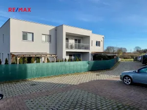 Pronájem rodinného domu, Mukařov, Na Kopci, 103 m2