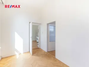 Prodej rodinného domu, Jaroměř, Husova, 700 m2