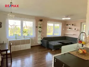 Prodej rodinného domu, Křenice, K Aleji, 166 m2