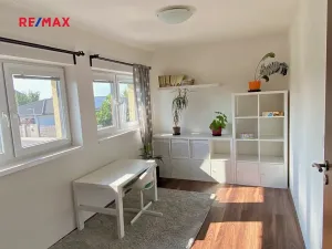 Prodej rodinného domu, Křenice, K Aleji, 166 m2