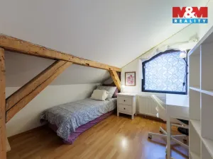 Prodej bytu 3+1, Karlovy Vary, Bulharská, 102 m2