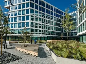 Pronájem kanceláře, Praha - Holešovice, Plynární, 650 m2