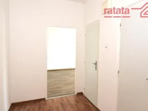 Pronájem bytu 2+1, Chomutov, Beethovenova, 49 m2