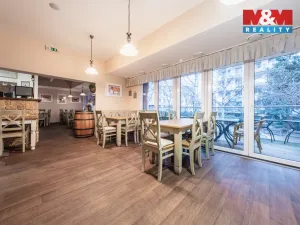 Pronájem restaurace, Praha - Žižkov, Roháčova, 616 m2