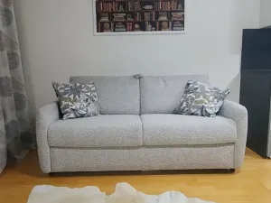 Pronájem bytu 1+kk, Praha - Košíře, Pod Kavalírkou, 32 m2