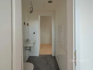 Prodej kanceláře, Praha - Vysočany, Kolbenova, 181 m2