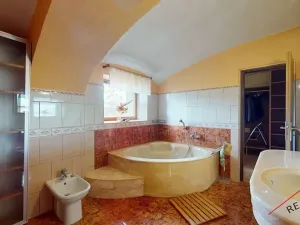 Prodej rodinného domu, Třebechovice pod Orebem, 427 m2