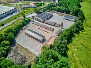 Pronájem skladu, Ostrov, 130 m2