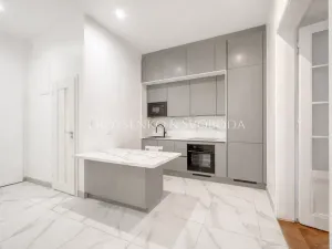 Prodej bytu 3+1, Praha - Nové Město, Spálená, 100 m2