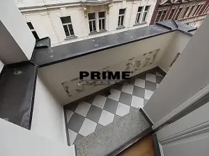 Pronájem bytu 4+1, Praha - Staré Město, Pařížská, 151 m2
