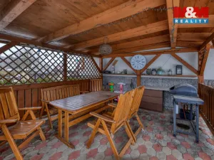 Prodej rodinného domu, Kožlí, 239 m2