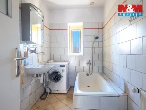 Prodej rodinného domu, Skály, 180 m2