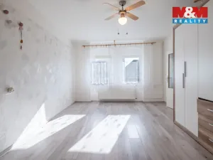 Prodej rodinného domu, Skály, 180 m2