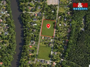 Prodej pozemku pro bydlení, Lštění, 5501 m2