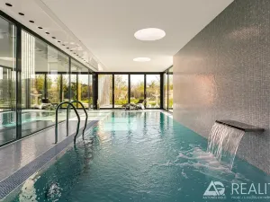 Prodej vícegeneračního domu, Ladná, Ovčačky, 407 m2