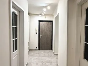 Pronájem bytu 2+1, Ostrov, Tylova, 63 m2