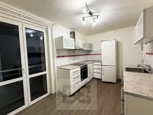 Pronájem bytu 2+1, Ostrov, Tylova, 63 m2