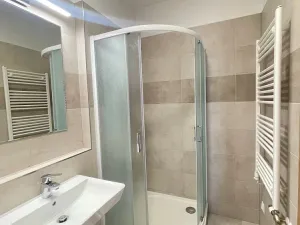 Pronájem bytu 1+kk, Pardubice - Zelené Předměstí, Pod Vinicí, 41 m2