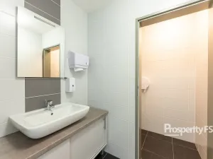 Pronájem kanceláře, Brno - Štýřice, Pražákova, 13 m2