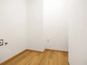 Prodej bytu 3+kk, Praha - Bohnice, Zelenohorská, 75 m2