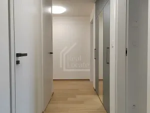 Prodej bytu 3+kk, Praha - Hrdlořezy, V třešňovce, 82 m2