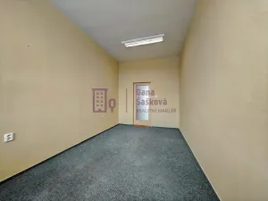 Pronájem kanceláře, Jindřichův Hradec, Pravdova, 14 m2