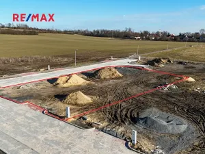 Prodej pozemku pro bydlení, Kly, 821 m2