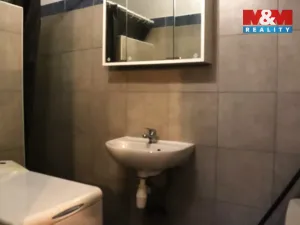 Pronájem bytu 1+kk, Karlovy Vary - Rybáře, Vodárenská, 24 m2