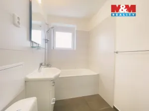 Pronájem bytu 2+1, Zlín, Štefánikova, 54 m2